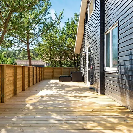 6 Person In * Ulfborg